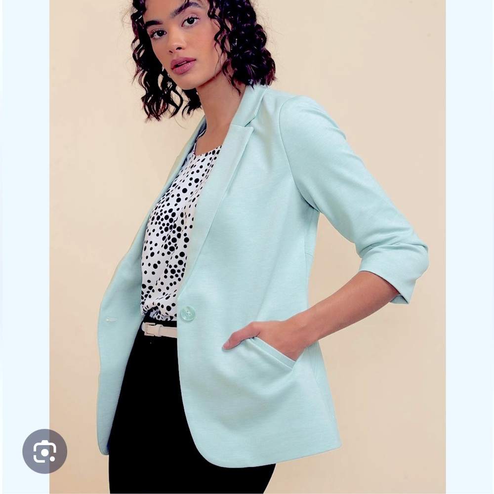 Ricki’s 3/4 Sleeve Blazer - pastel blue